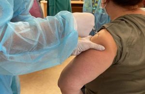 De ce nu pot să aleg tipul de vaccin cu care să mă vaccinez?