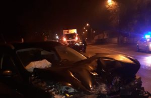 Accident în Pitești. Victimă tăiată la cap, transportată la spital