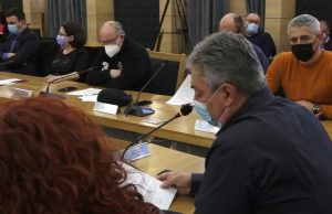 Miză importantă în CL Pitești. Coaliția de dreapta: „Gentea încearcă să mențină controlul personal”. Tudosoiu: „Vreți proiecte ilegale!”