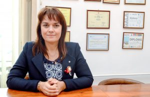 Cine o lasă pe plagiatoarea în serie Ramona Lile fără funcția de rector