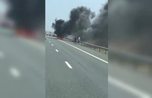 Atenție! Degajare mare de fum pe A1. Vizibilitate redusă