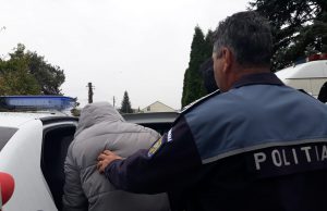 Și-a forţat soţia să se prostitueze şi şi-a ameninţat cu moartea fiul minor Foto Facebook Politia Română