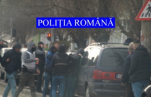 Doi comisari de la Protecţia Consumatorului Argeş, trimişi în judecată pentru corupție. Cum au închis ochii la vânzarea unor produse expirate și alte nereguli