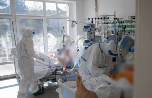 Explozie de noi cazuri COVID-19 în Argeș. Cum se prezintă incidența pe localități