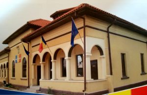 Ce replică i-a dat consilierul local PNL Sebastian Florescu pimarului din Ștefănești, Nicolae Velcea. Nici localnicii nu s-au abținut