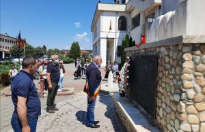 FOTO: Ceremonie, la Topoloveni, de Ziua Eroilor și Înălțarea Domnului