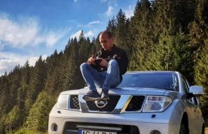 Vali Porcișteanu: „În urma divorțului, încearcă tot felul de tertipuri pentru a mă defăima”. Fosta soție îl acuză că a lovit-o intenționat cu mașina