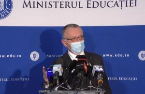 VIDEO Ministrul Educației, Sorin Cîmpeanu, despre demiterea Lilianei Murguleț: „Pe borderourile de vot există elevi înscriși care au votat, având vârsta mai mică de 18 ani”