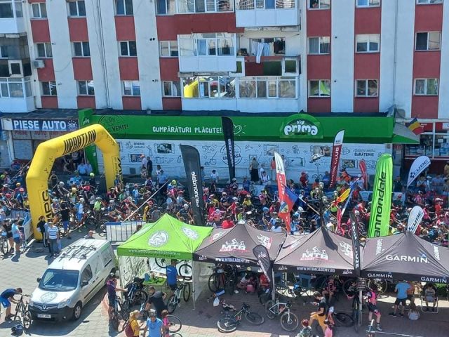 topoloveni Summer Tour