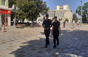 Cine sunt elevii care poartă uniforma de jandarm și patrulează prin Pitești