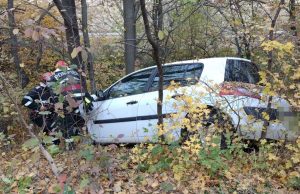 Accident în Argeș. O șoferiță a ajuns la spital