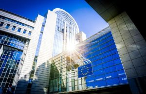 Companiile multinaționale vor trebui să declare public valoarea impozitului pe care îl plătesc în fiecare țară a UE