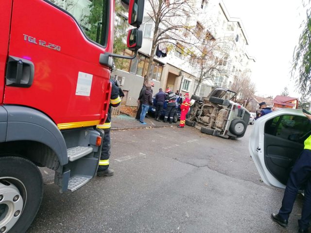 Accidentul a avit loc pe strada Matei Basarab Foto: ISU ARGEȘ