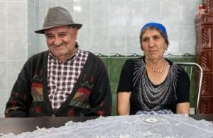 Primul bulibașă vaccinat împotriva COVID-19 a făcut și doza booster Nea Tacu, primul bulibașă vaccinat împotriva COVID-19