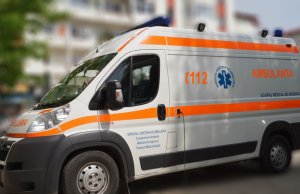 Un elev a ajuns la spital după ce a consumat alcool, alături de colegi, într-un liceu din Câmpulung Foto (descriptiv): Facebook Serviciul Judetean de Ambulanta Arges
