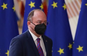 MAE informează că la data de 26 februarie 2022 s-a încheiat cu succes repatrierea în România a personalului Ambasadei României la Kiev