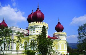 Castelul contelui Bethlen de la Arcalia, restaurat cu bani europeni