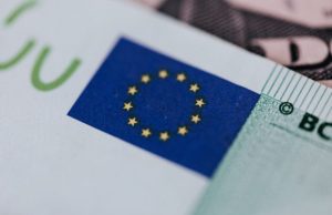 Ce înseamnă UE pentru România: 76 de miliarde de euro gratuit și o economie de 2,4 ori mai mare Ce înseamnă Uniunea Europeană pentru România: 76 de miliarde de euro gratuit și o economie de 2,4 ori mai mare. Foto Pexels.com