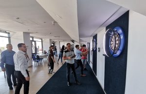 Mioveni: A VI-a ediție a Cupei Instituțiilor din Mioveni la Darts Foto Facebook Ion Georgescu