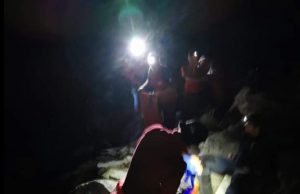 Au plecat pe munte cu un copil în vârstă de doi ani şi jumătate și s-au rătăcit Foto: Salvamont Argeș