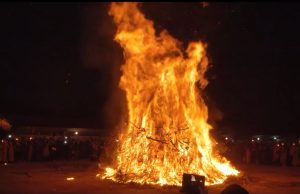 “FOCUL LU’ SUMEDRU” 2022 TOPOLOVENI, marți, de la ora 17.00. Se anunță un spectacol muzical pe cinste. Programul serii România de Poveste - Mihail Oprescu