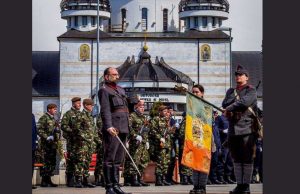 Primăria Orașului Mioveni: La mulți ani Armatei Române!