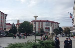 TOPOLOVENI: Diminuarea emisiilor de CO2 la nivel local cu cel puțin 40% până în 2030, potrivit PAEDC FOTO Primaria Topoloveni