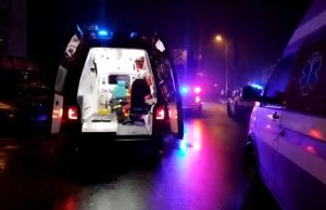 Incendiu într-un bloc de locuințe. Cinci persoane, dintre care una intoxicată cu fum, au fost evacuate VIDEO Incendiu Sursă foto ISU Argeș