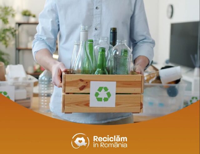 Reciclare sticla Sursă foto Facebook Reciclăm în România