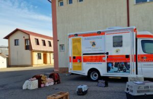 BRADU: Campanie de sterilizare gratuită organizată în parteneriat cu SMEURA – MOBIL VET Sterilizare gratuiră BRADU Sursă foto Facebook Dan Stroe