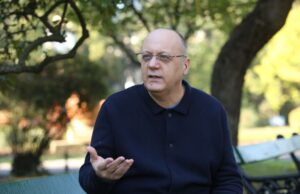 Școala omoară curiozitatea copiilor. Legătura dintre predarea Matematicii și teoriile conspirației Școala omoară curiozitatea copiilor