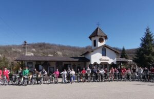TOPOLOVENI: Valorificarea potențialului turistic regional, prin organizarea și dezvoltarea de trasee itinerante „TOPOLOVENI BIKE”