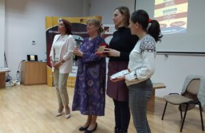 Titlul de Bibliotecarul Anului a ajuns la Topoloveni