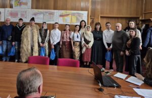 Topoloveni, un oraș care păstrează tradițiile. O lună sub semnul colindelor