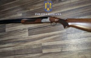 Bărbat reținut după ce a fost prins cu o armă letală și ar fi amplasat capcane neautorizate pentru capturarea vânatului