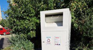 Locuitorii orașului Topoloveni au răspuns campaniei de colectare a deșeurilor textile organizate de Primărie